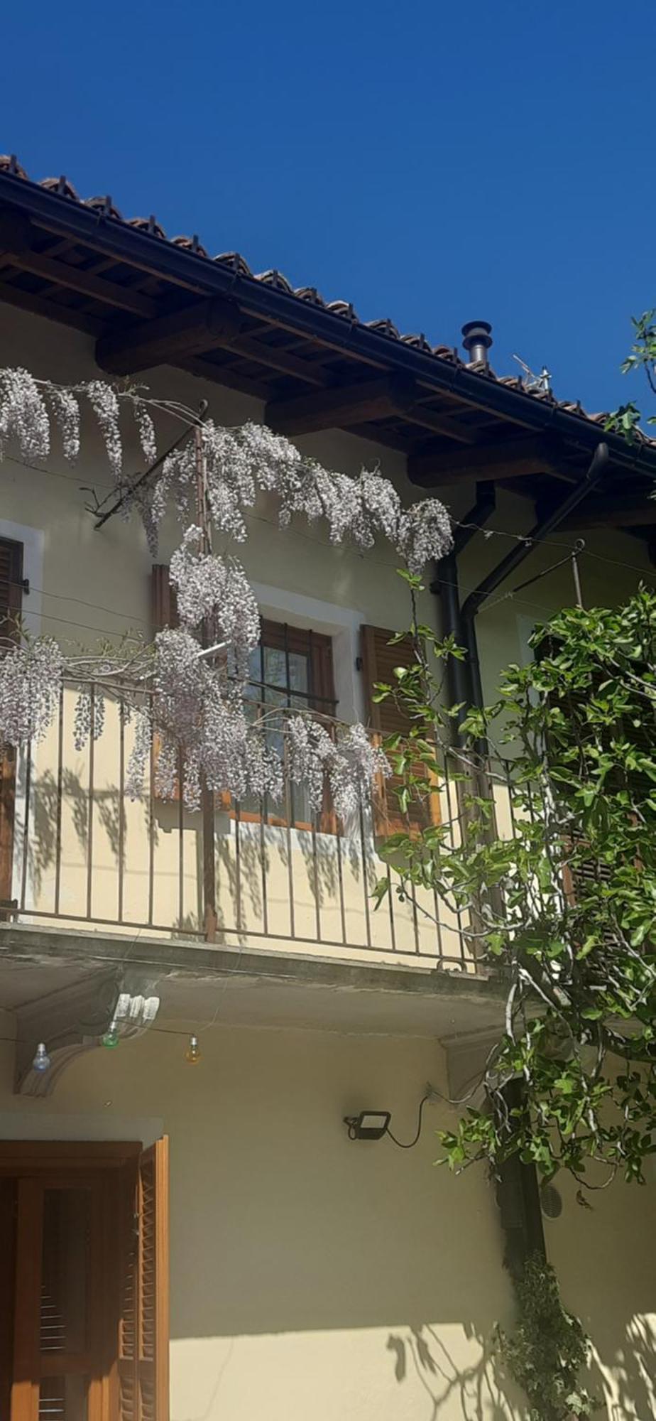 Il Giardino Del Gallo Cherasco Bagian luar foto